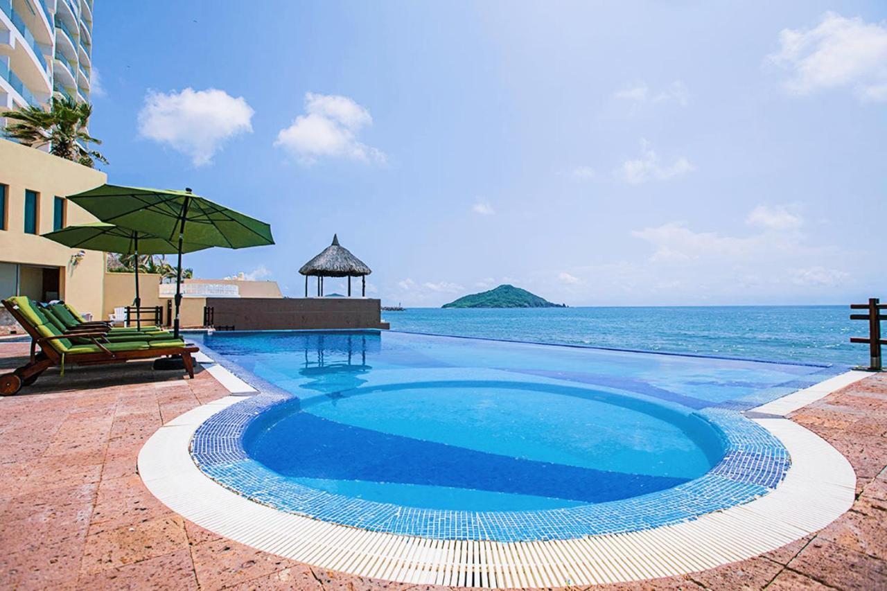Zafiro Beach Boutique Resort Mazatlán Exterior foto