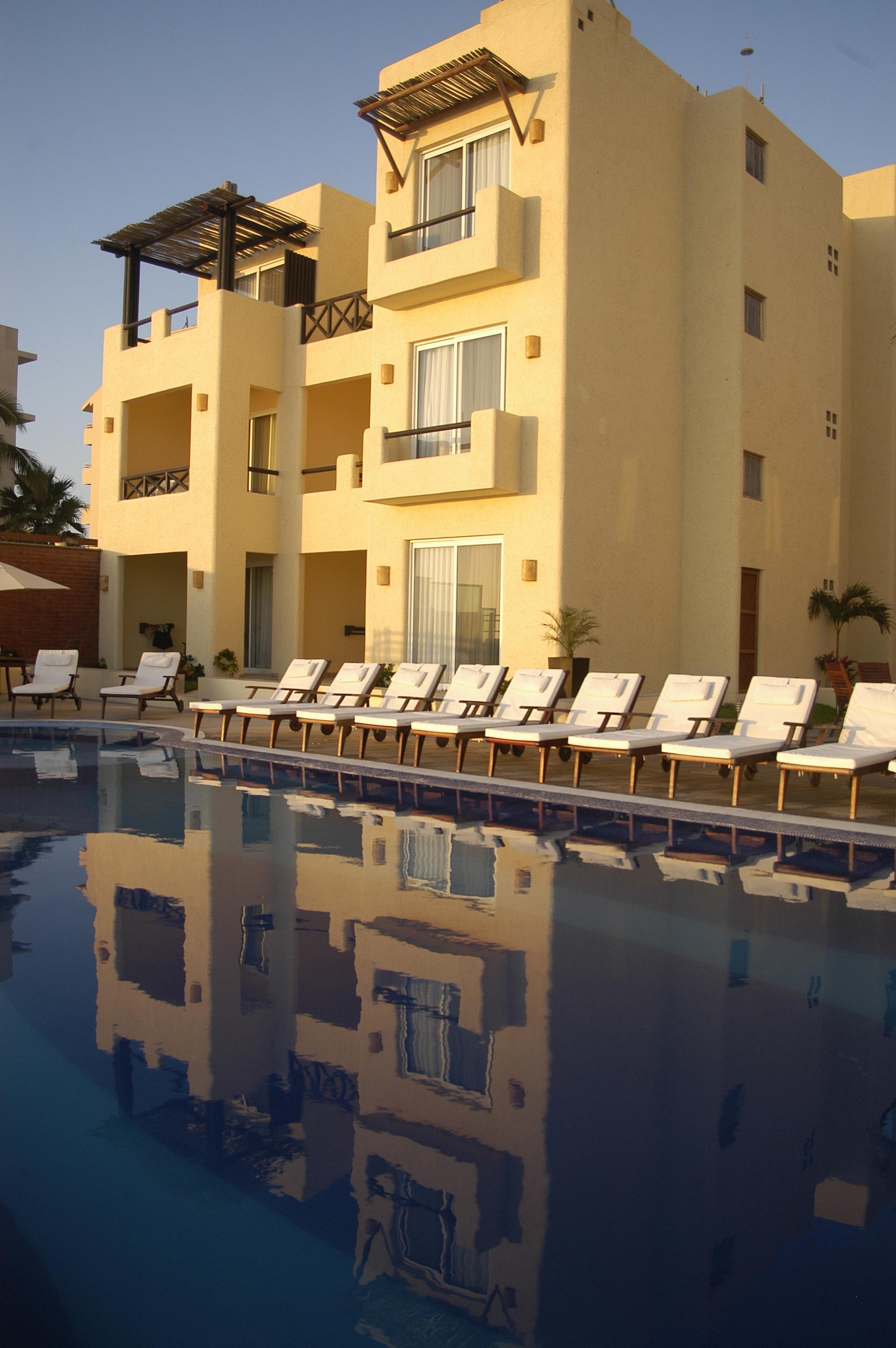 Zafiro Beach Boutique Resort Mazatlán Exterior foto