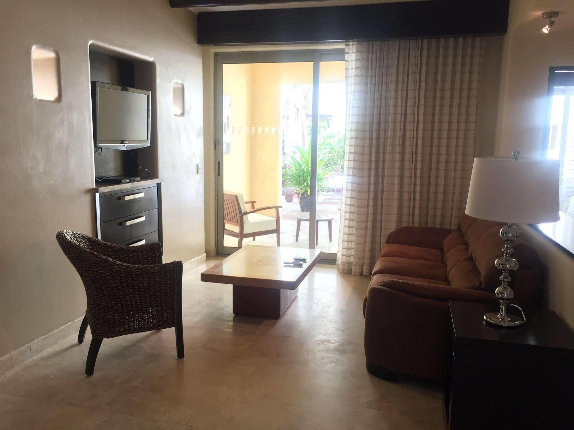 Zafiro Beach Boutique Resort Mazatlán Exterior foto