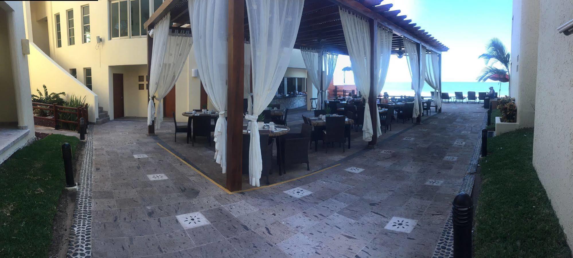 Zafiro Beach Boutique Resort Mazatlán Exterior foto