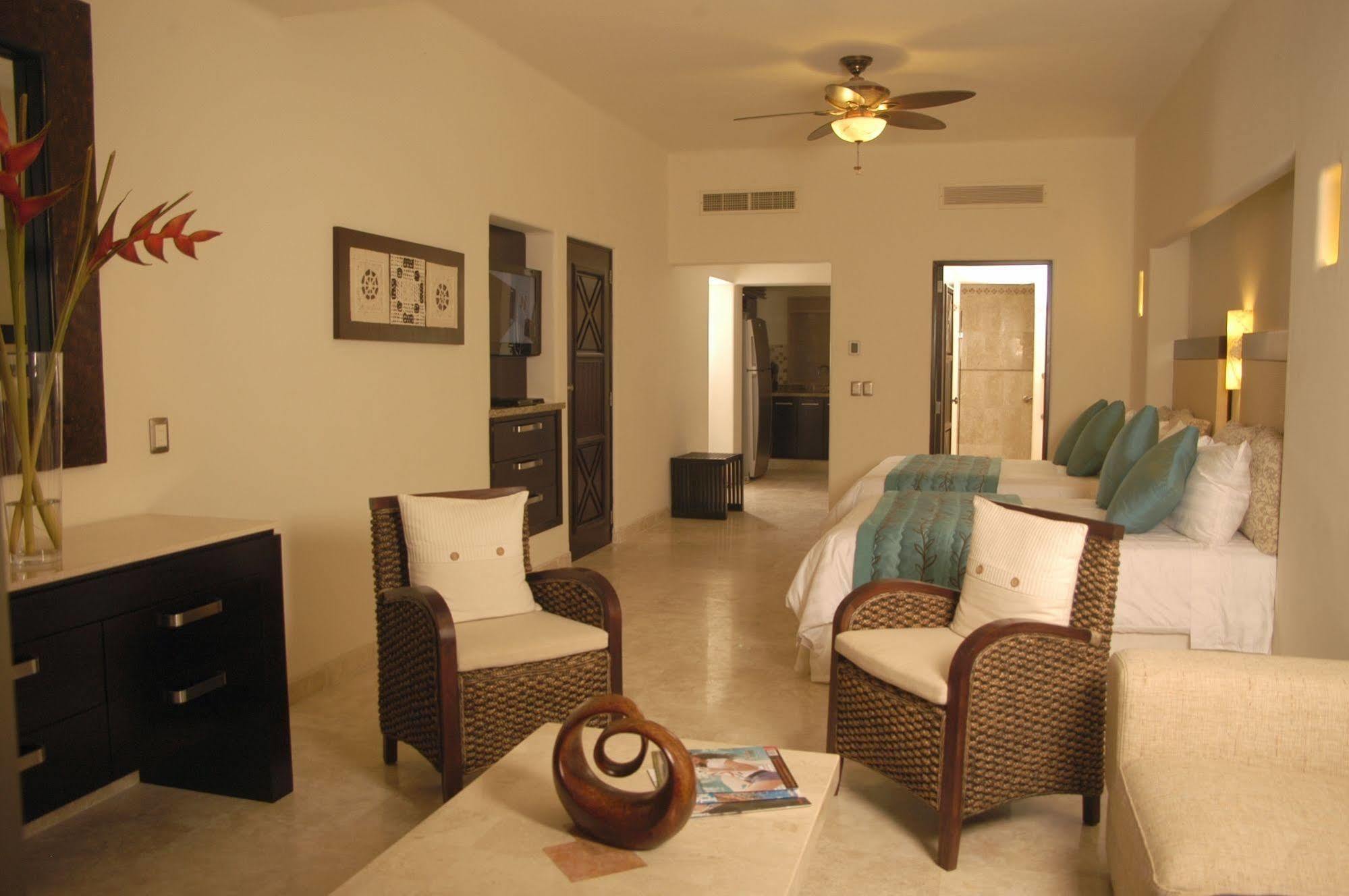 Zafiro Beach Boutique Resort Mazatlán Exterior foto